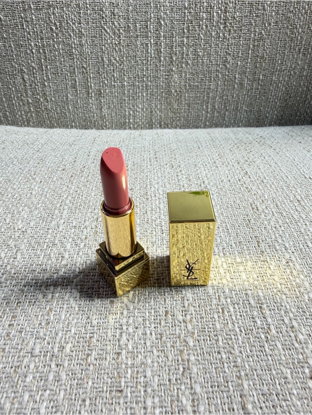 YSL Rouge Pur Couture Mini Lipstick #70 Le Nu – 1.3 g / 0.045 oz – New
